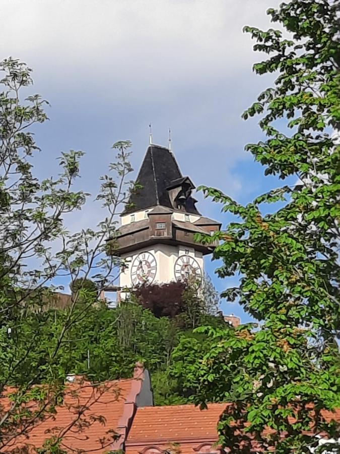 Schone Wohnung In Der Grazer Innenstadt Bagian luar foto